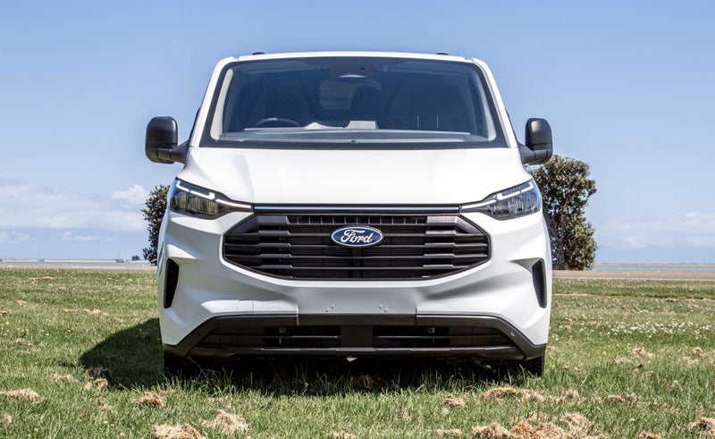 2025 Ford Transit CUSTOM 320L 2.0D image 4
