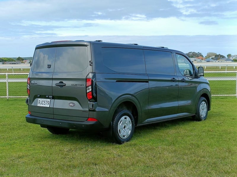 2025 Ford Transit Custom 320L 2.0D/AWD image 4