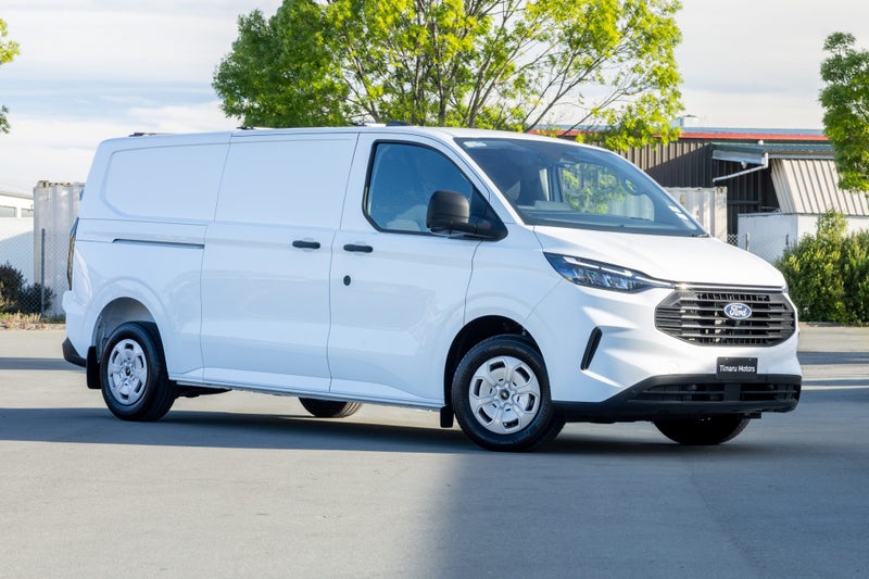 2025 Ford Transit Custom 320L 2.0L Diesel AWD image 1