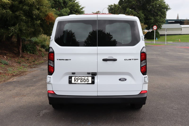 2025 Ford Transit CUSTOM 320L image 5