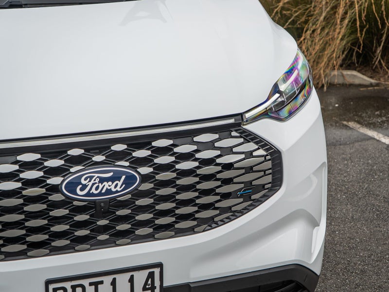 2025 Ford Transit Custom 320L BEV image 3