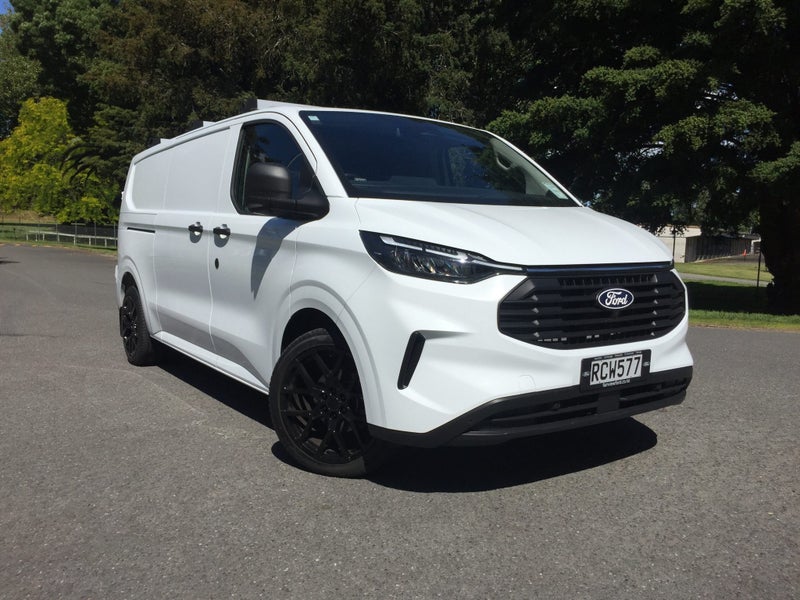 2025 Ford Transit CUSTOM 320L LWB AWD image 1
