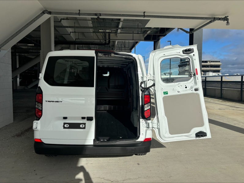 2025 Ford Transit CUSTOM 320S 2.0D 8A image 4