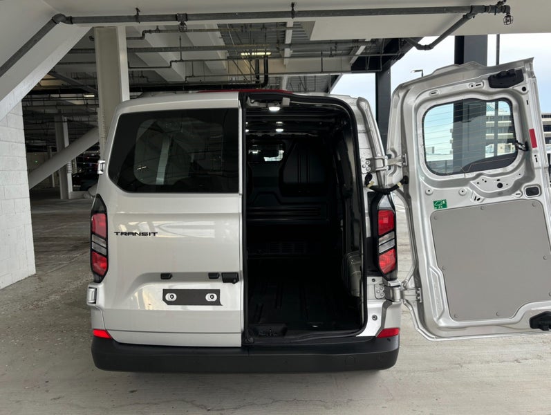 2025 Ford Transit CUSTOM 320S 2.0D 8A image 5