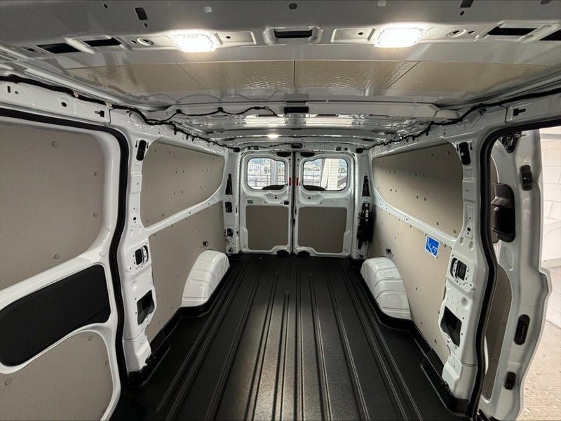 2025 Ford Transit CUSTOM 320S 2.0D 8A image 4