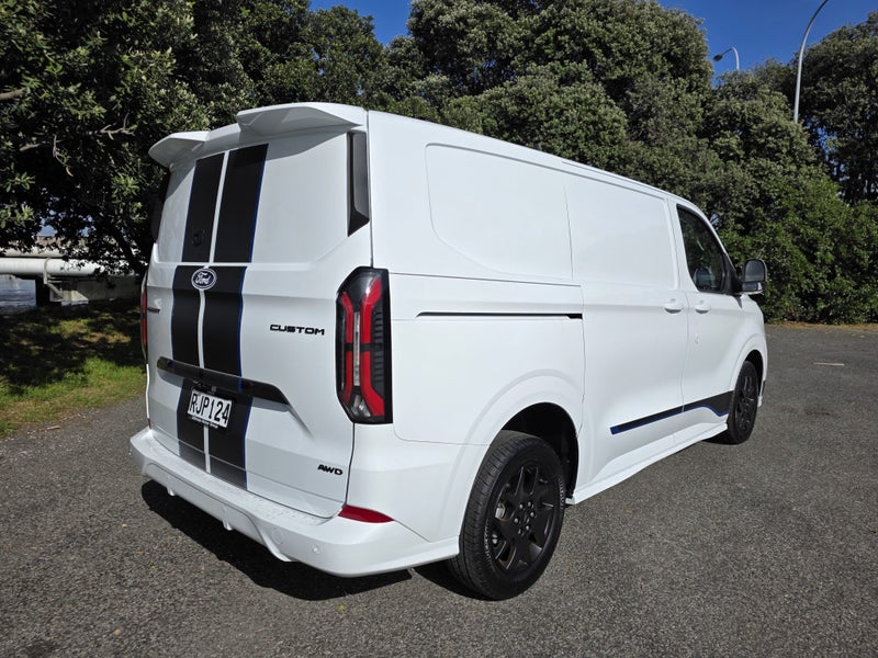 2025 Ford Transit CUSTOM 320S SPORT VAN 2.0D AW... image 3