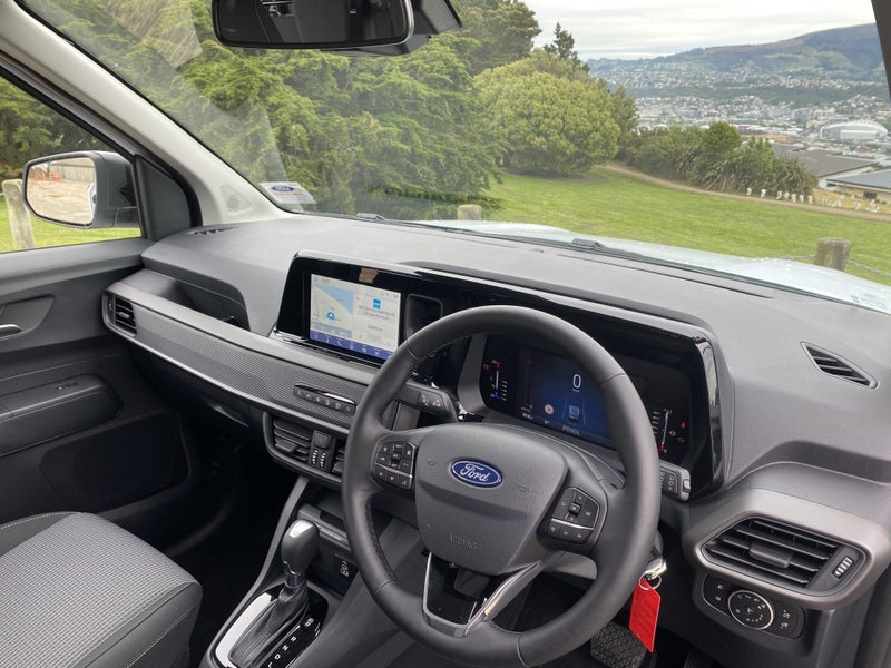 2025 Ford Transit Custom Courier Trend image 2