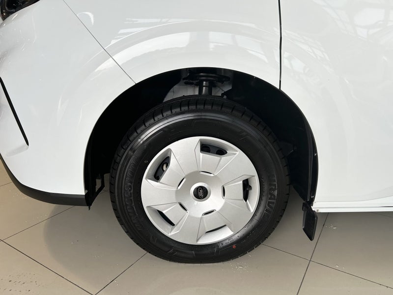 2025 Ford Transit Custom LWB 2.0 FWD image 4