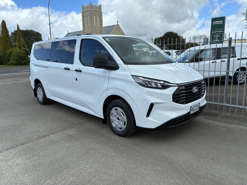 2025 Ford Transit CUSTOM LWB KOMBI 2.0 TDCi image 2