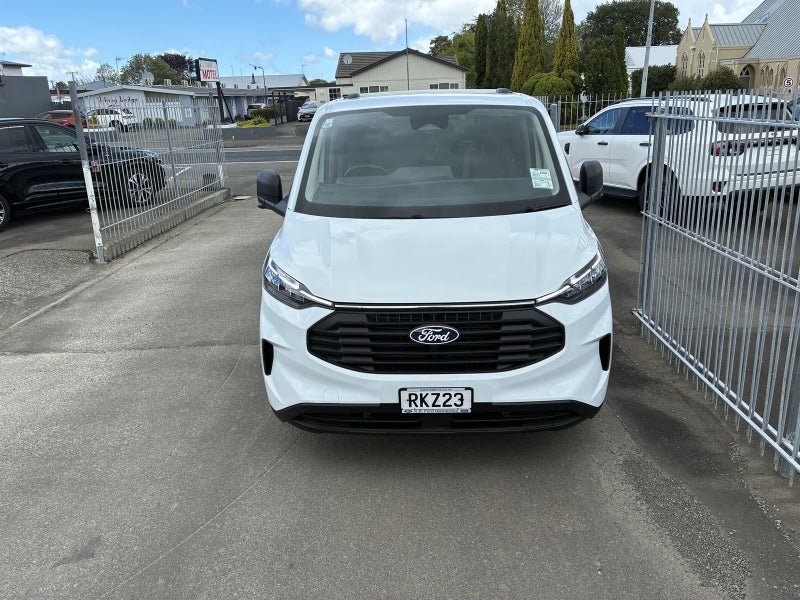 2025 Ford Transit CUSTOM LWB KOMBI 2.0 TDCi image 4