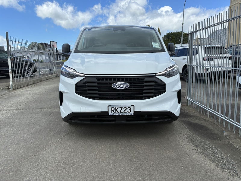 2025 Ford Transit CUSTOM LWB KOMBI 2.0 TDCi image 5