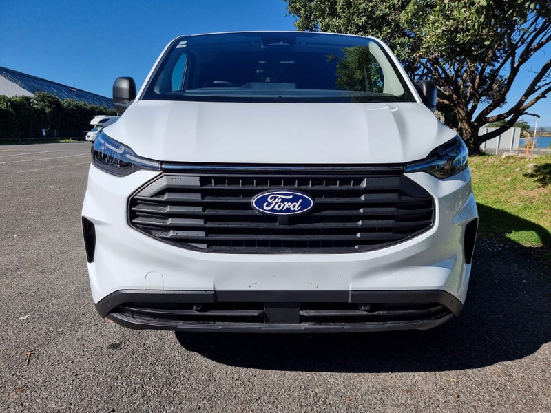 2025 Ford Transit Custom Van LWB 320L 2.0D 8AT image 3