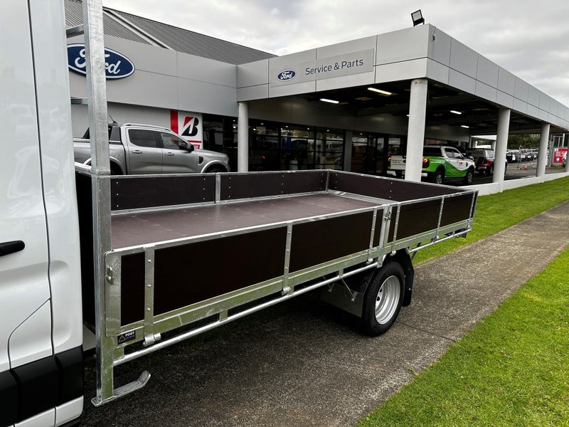 2025 Ford Transit Single Chassis Cab - Flatdeck image 3