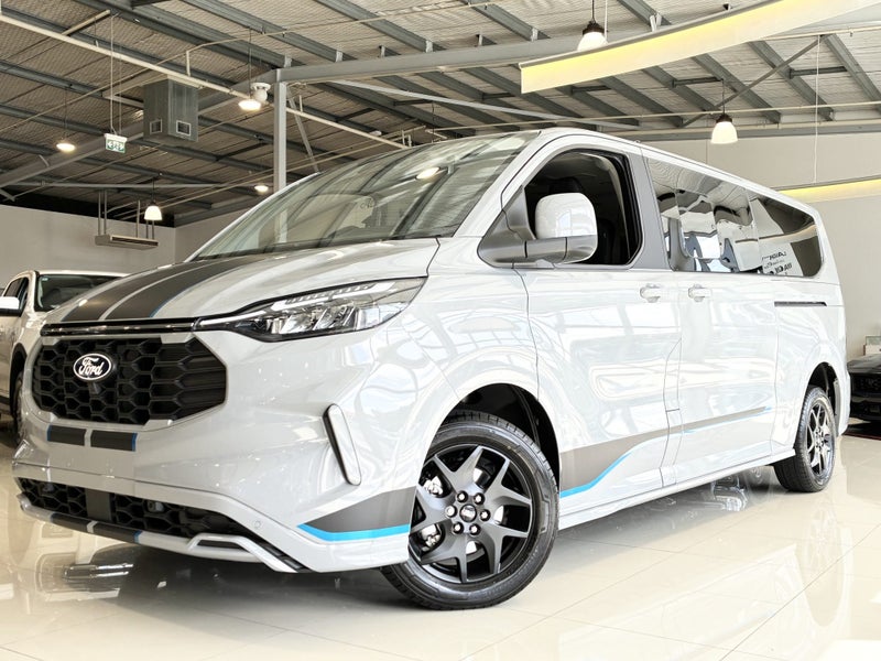 2025 Ford Transit Tourneo 8 Seater AWD Bus 2.0 image 2