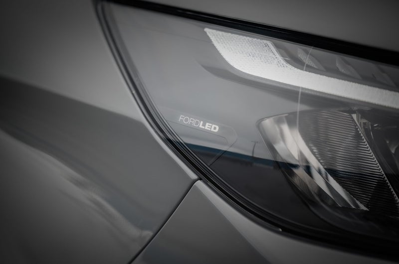 2025 Ford Transit Tourneo Custom Sport Bus image 4