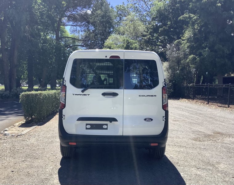 2025 Ford Transit TREND image 4