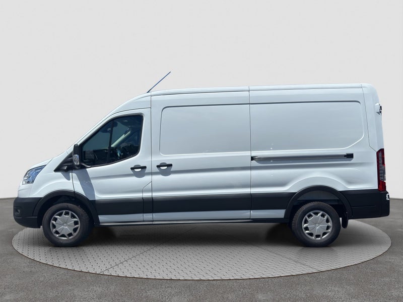 2025 Ford Transit VAN 350L 2.0D 10A RWD image 3