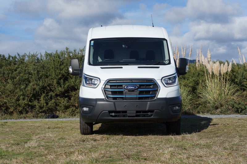 2025 Ford Transit VAN 350L BEV 1A RWD image 3