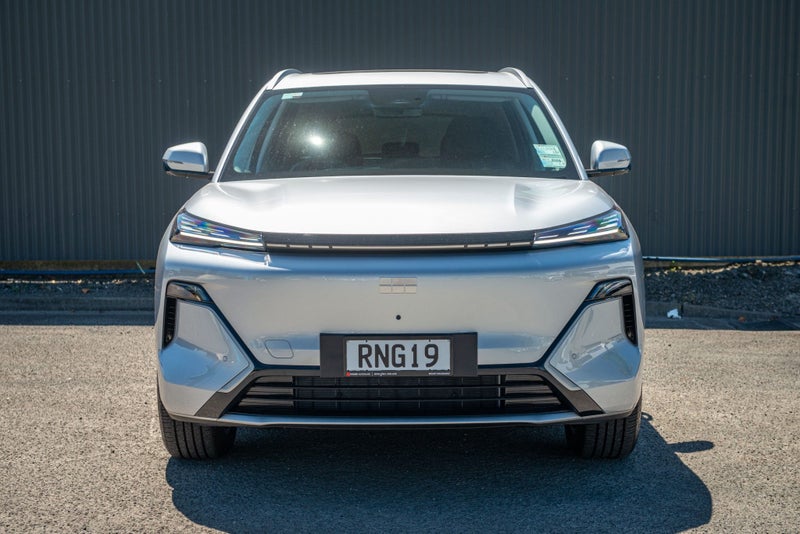 2025 Geely Starray EM-i Inspire Phev/At image 3