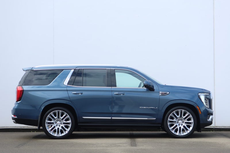 2025 GMC Denali Yukon Denali image 2