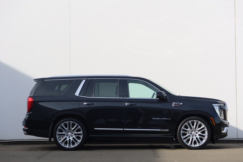 2025 GMC Denali Yukon Denali image 2