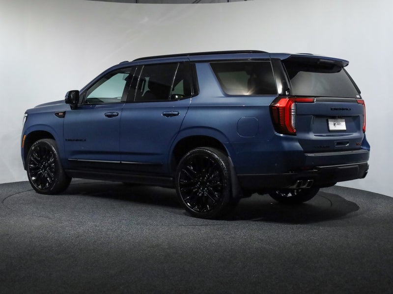 2025 GMC Yukon Denali 6.2L V8 image 2