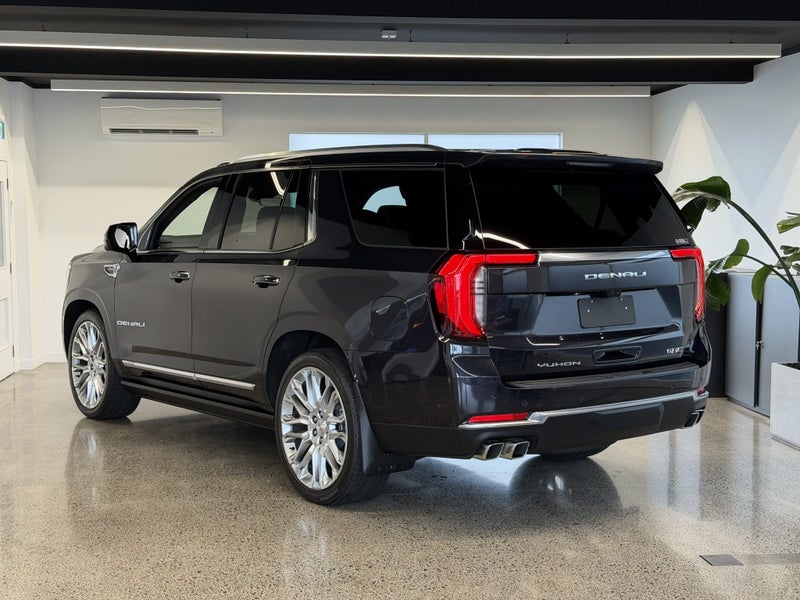 2025 GMC Yukon Denali image 3