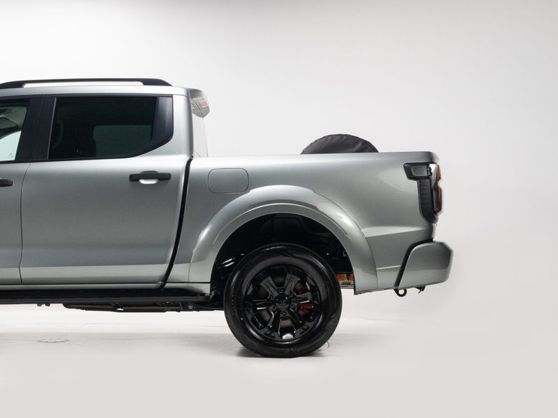 2025 GWM Cannon Alpha Lux Phev image 5