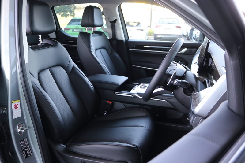 2025 GWM Cannon Alpha Lux PHEV image 5