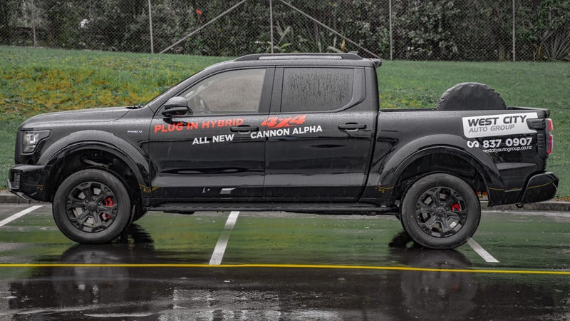 2025 GWM Cannon Alpha Lux Phev Phev image 3