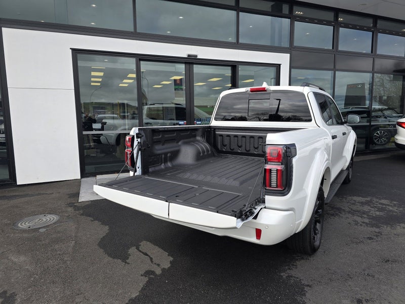 2025 GWM Cannon ALPHA ULTRA PHEV image 5