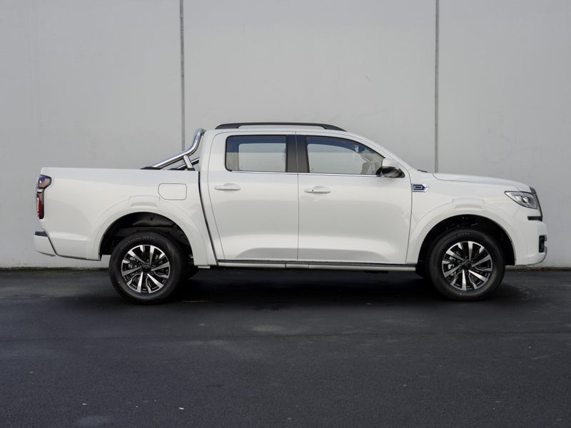 2025 GWM Cannon Lux 2.4TDi D-Cab 4WD 8A 4Dr Ute image 3