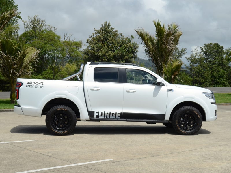 2025 GWM Cannon Ultra 4x4 image 2