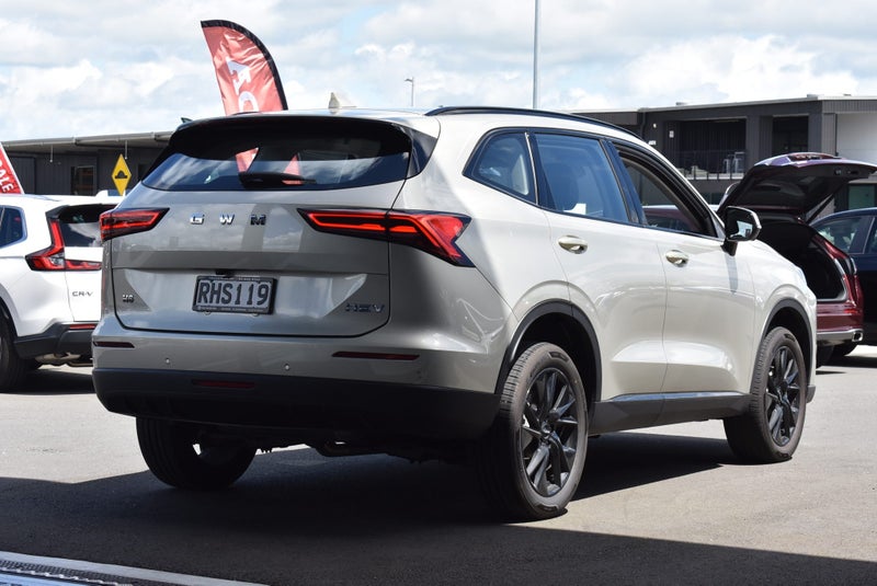 2025 GWM HAVAL H6 Lux Hybrid image 5