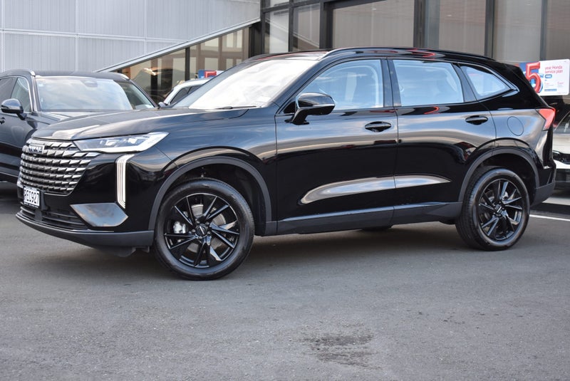 2025 GWM HAVAL H6 Lux Hybrid Demo image 1