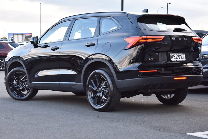 2025 GWM HAVAL H6 Lux Hybrid Demo image 4