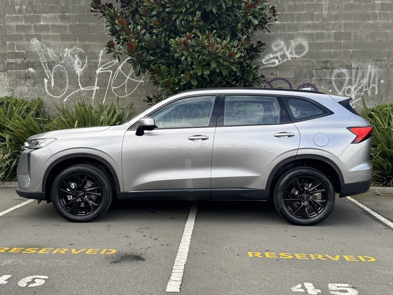 2025 GWM HAVAL H6 Ultra 2Wd Hybrid 1.5 image 5