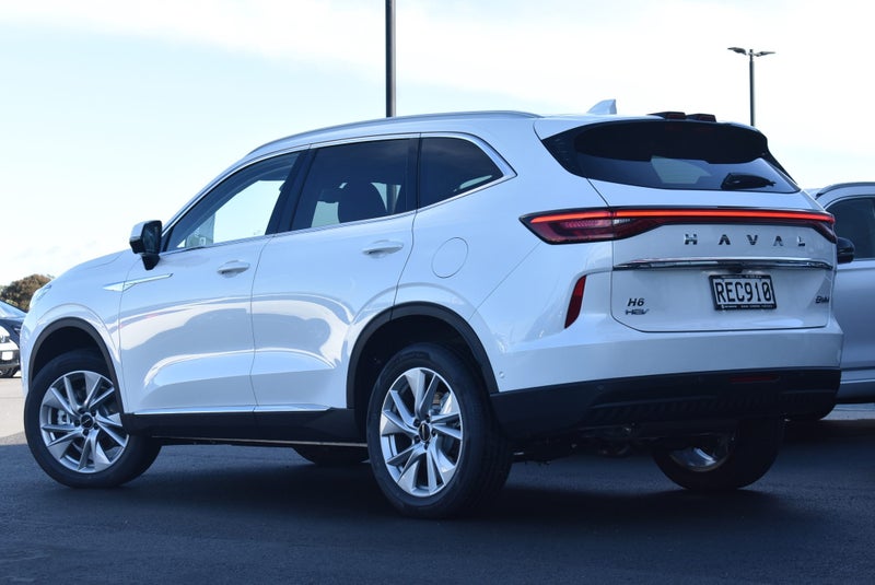 2025 GWM HAVAL H6 ULTRA 2Wd Hybrid image 4
