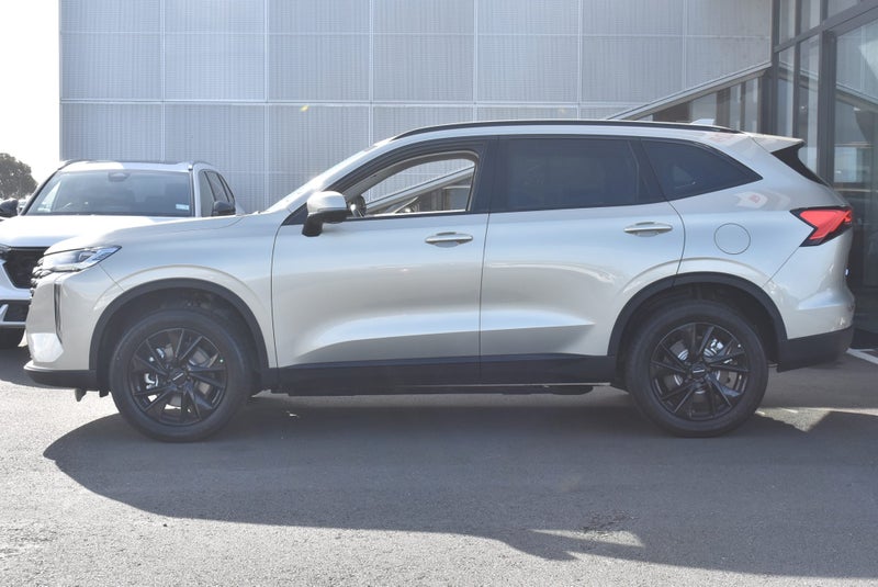 2025 GWM HAVAL H6 Ultra 4WD Plug In Super Hybrid image 5