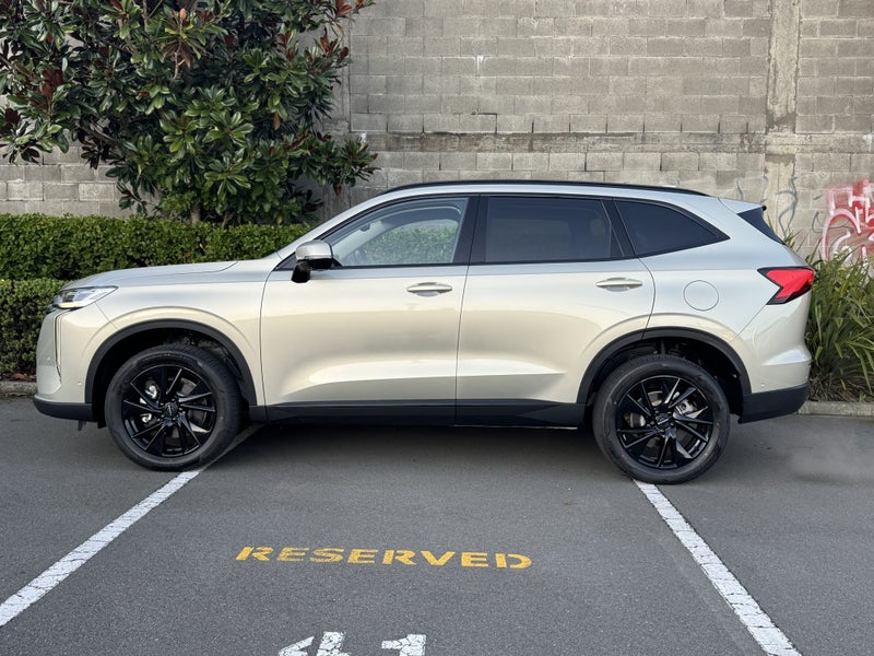 2025 GWM HAVAL H6 Ultra Hybrid image 4