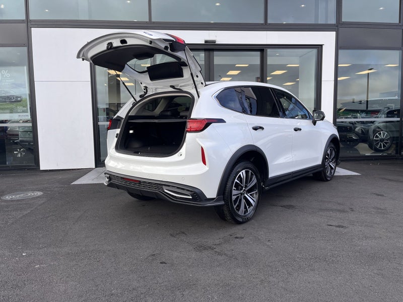 2025 GWM HAVAL Jolion JOLION LUX 2WD HEV image 4
