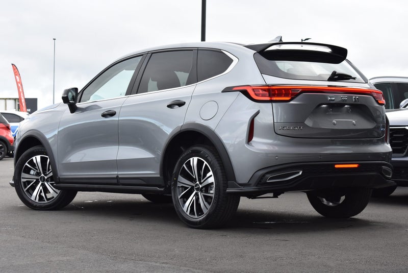 2025 GWM HAVAL Jolion Jolion LUX HEV image 4