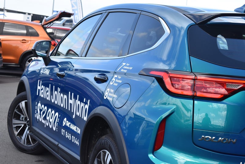 2025 GWM HAVAL Jolion Jolion Lux Hybrid EX DEMO image 5