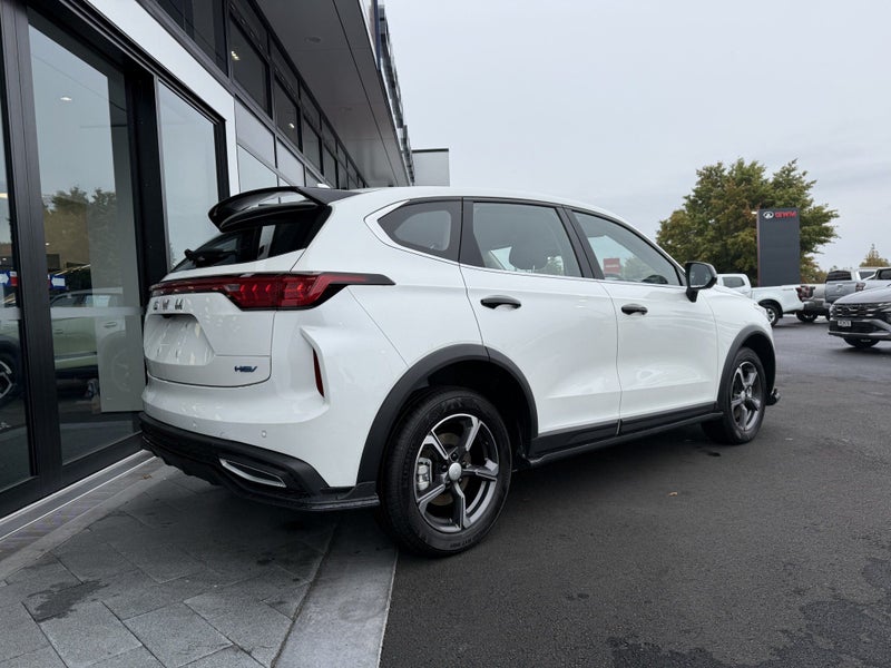 2025 GWM HAVAL Jolion PREMIUM 2WD HYBRID image 3
