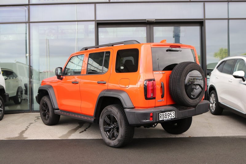 2025 GWM Tank 300 Lux Hybrid 2.0PH - NZ New image 3