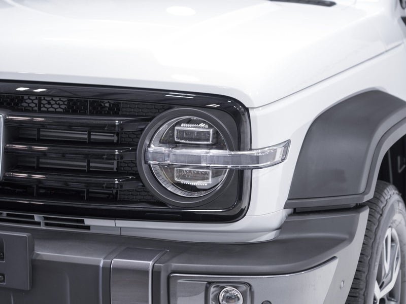 2025 GWM Tank 300 Ultra 2.0PT 4WD HEV 9A 5Dr SUV image 5