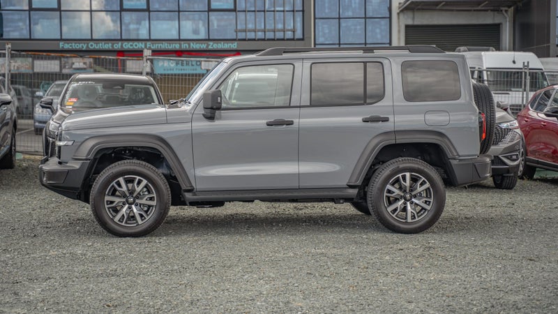 2025 GWM Tank 300 Ultra Diesel 2.4 image 5