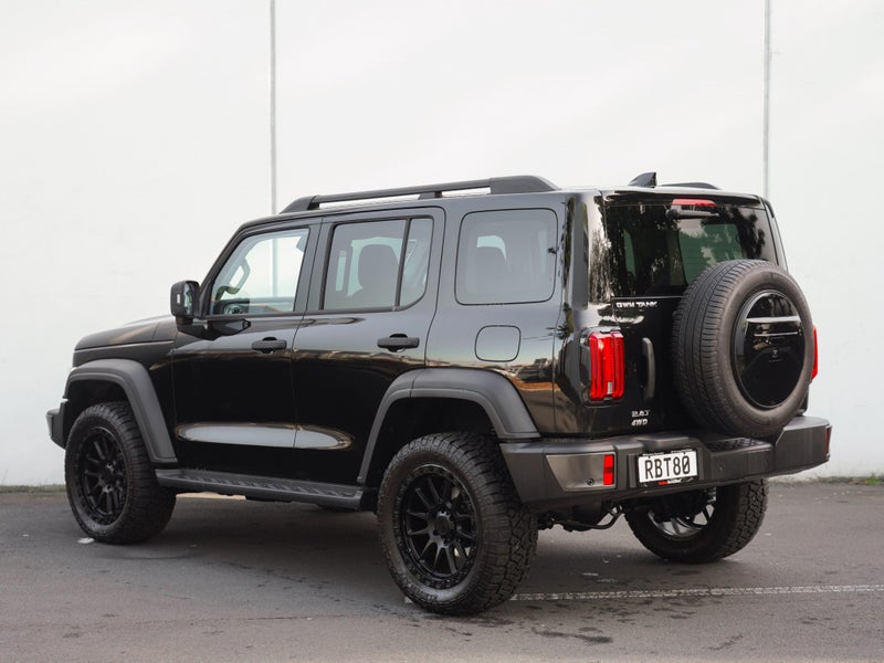 2025 GWM Tank 300 Ultra Diesel 2.4 image 2