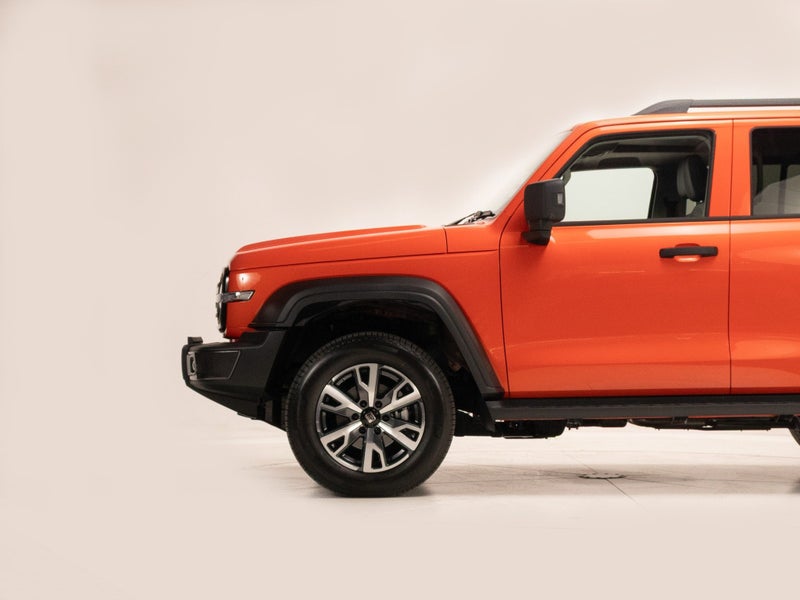 2025 GWM Tank 300 Ultra Diesel 2.4 image 3