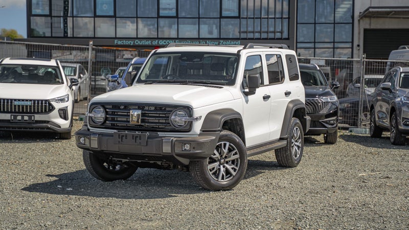 2025 GWM Tank 300 Ultra Diesel 2.4 image 1